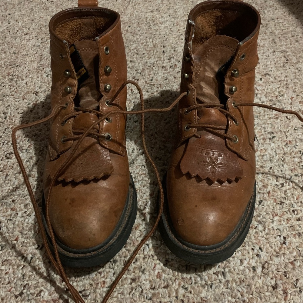Ariat short boots